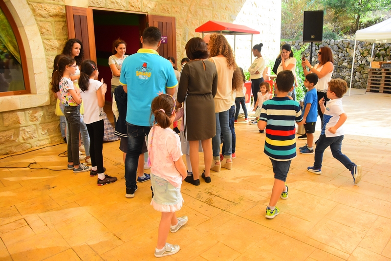 Lycee Montaigne Lunch at La Citadelle de Beit Chabeb